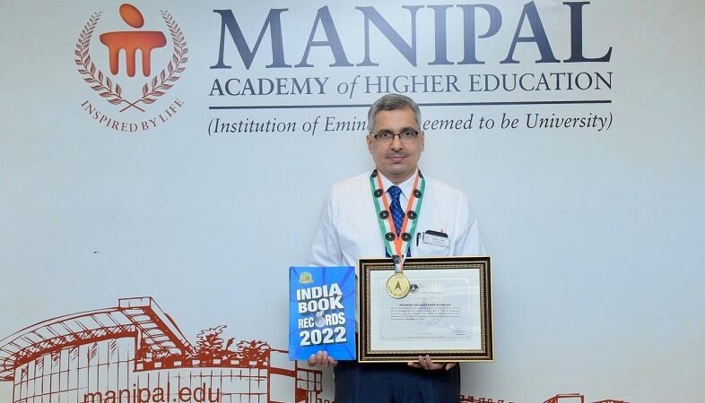 Mr.Suresh Shenoy, Chief Manager – HR, Kasturba Hospital, MAHE Manipal featured in the India Book of Records 2022