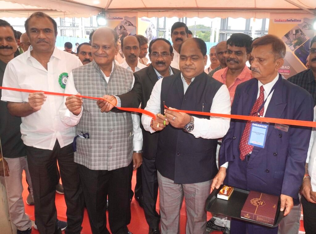 D. Chandra Sekhar seen inaugurating IndExpo at Hitex. Also seen D. Adinarayana, R.K.Agrawal-pic 2