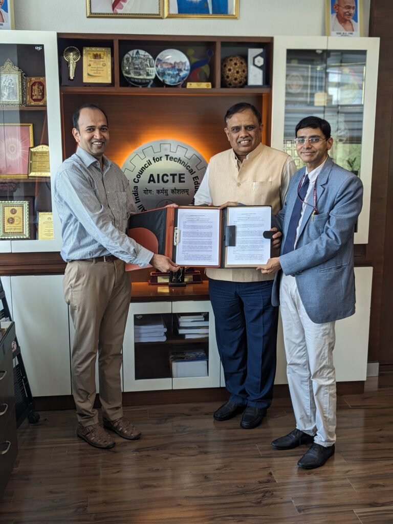 Internshala renews MoU with AICTE to offer internships opportunities and foster  skill development nationwide 