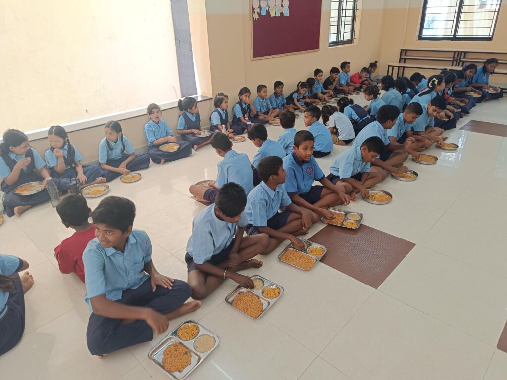 Back to School, Back to Meals: Akshaya Patra Resumes Nutritious Mid-Day Meals Post Summer Vacation